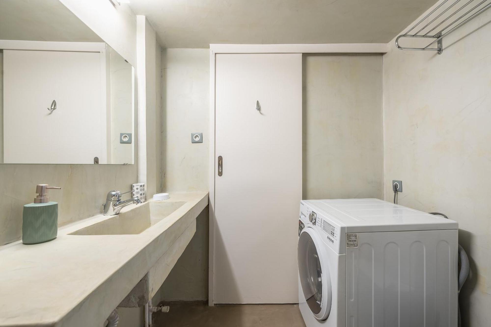Stylish 2 Bd Urban Retreat Near Panormou Metro Διαμέρισμα Αθήνα Εξωτερικό φωτογραφία