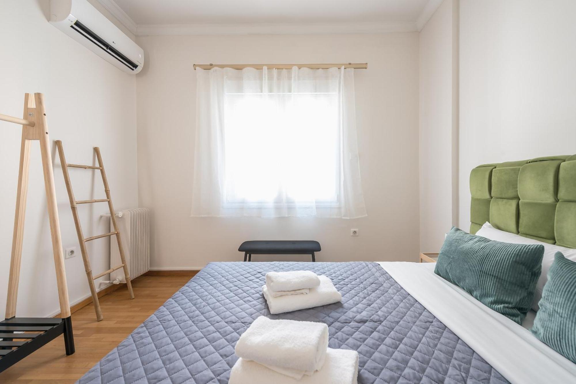 Stylish 2 Bd Urban Retreat Near Panormou Metro Διαμέρισμα Αθήνα Εξωτερικό φωτογραφία