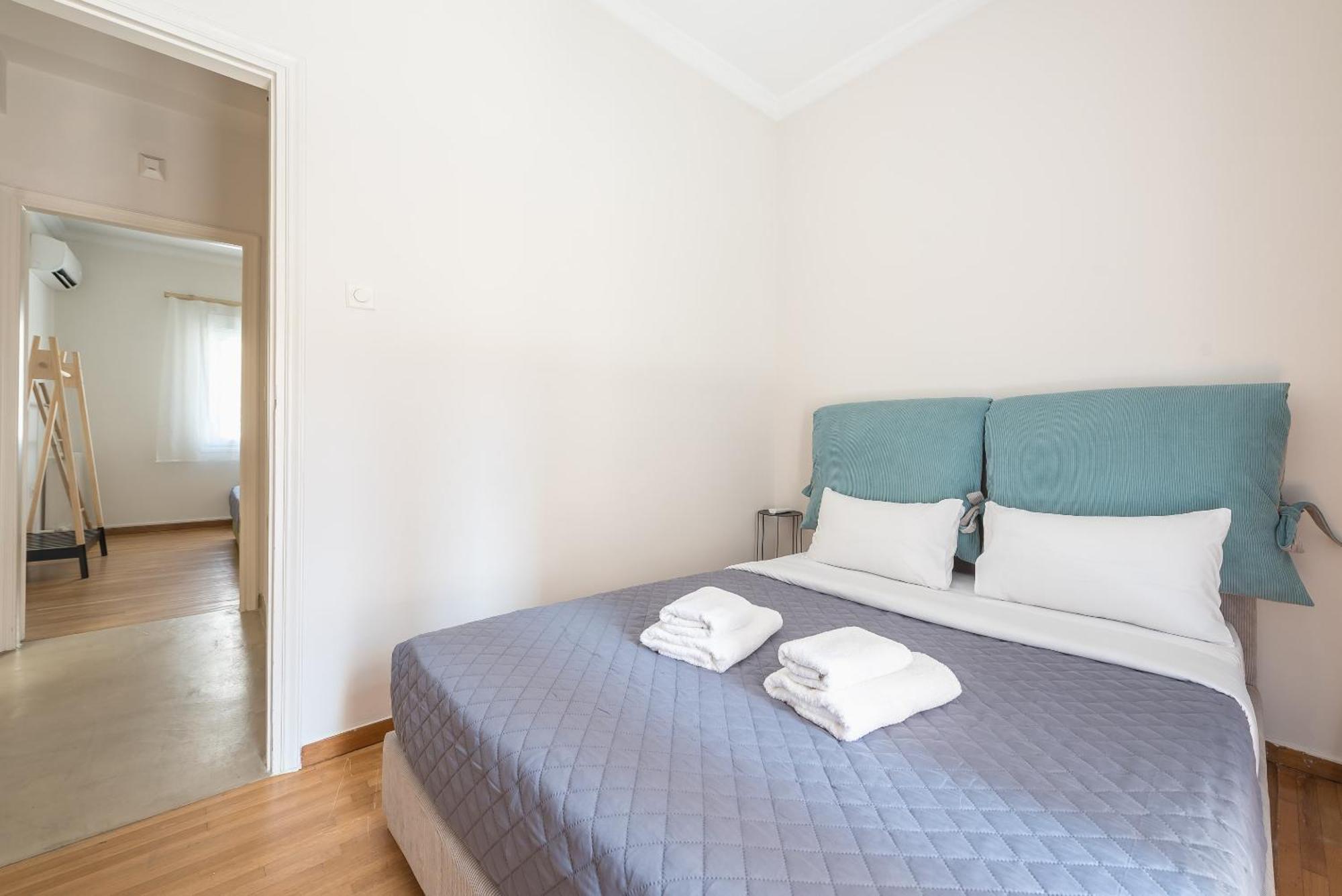 Stylish 2 Bd Urban Retreat Near Panormou Metro Διαμέρισμα Αθήνα Εξωτερικό φωτογραφία